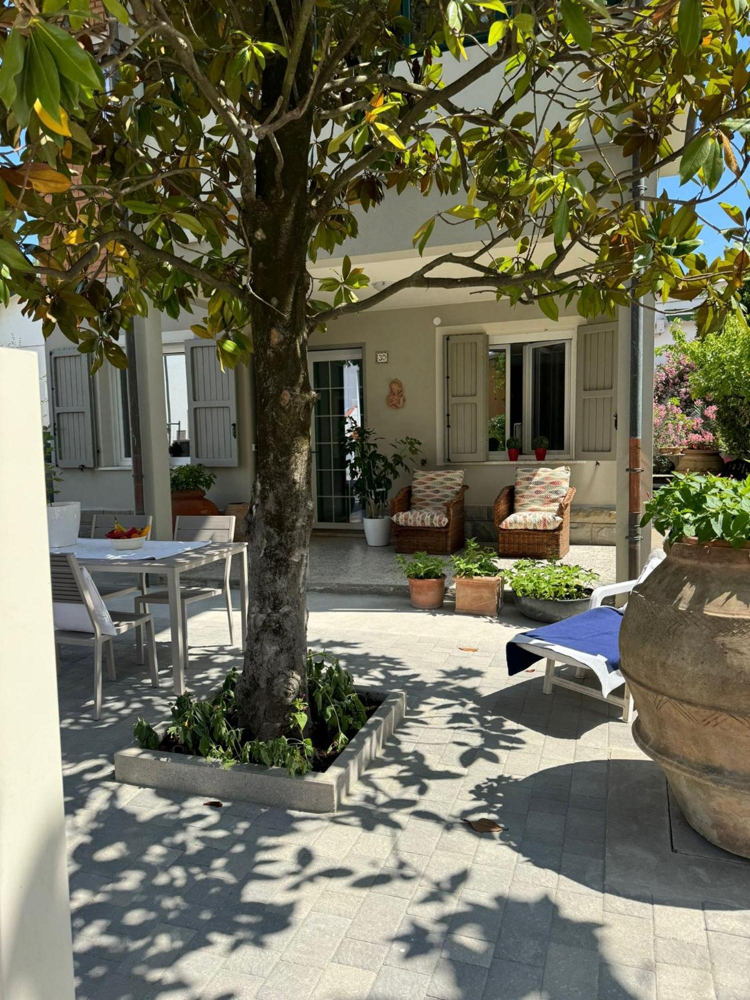 Pesciolino Rosso Villa Cesenatico Exteriör bild