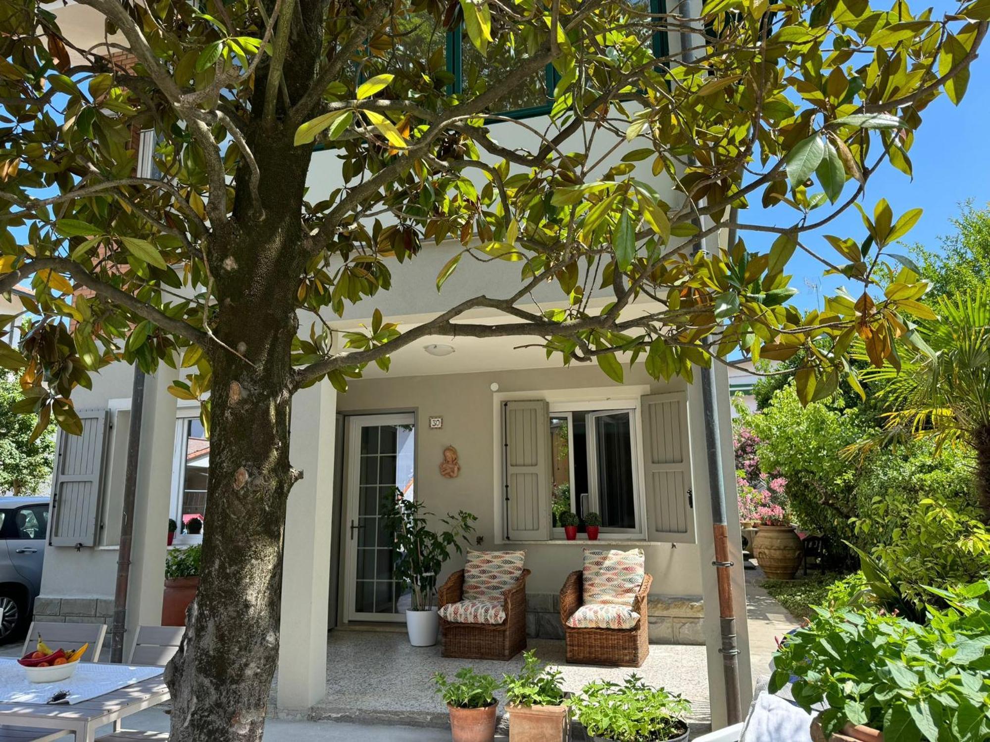 Pesciolino Rosso Villa Cesenatico Exteriör bild